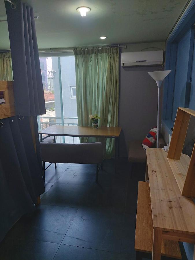 Buzz Guesthouse Hostel Seoul Exterior foto