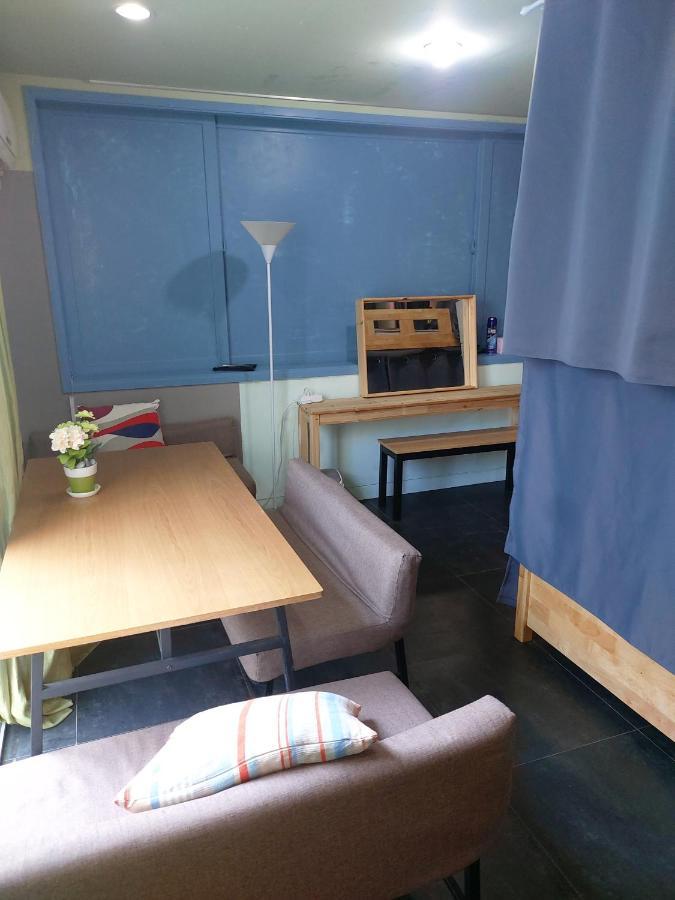 Buzz Guesthouse Hostel Seoul Exterior foto